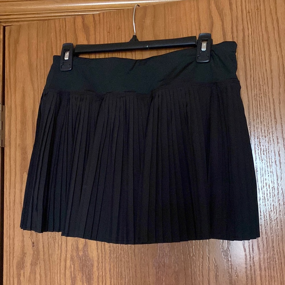 Black pleated tennis skirt with built in spandex